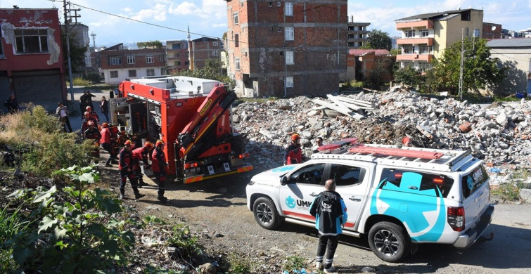 Samsun'da Deprem Tatbikatı Gerçekleşti