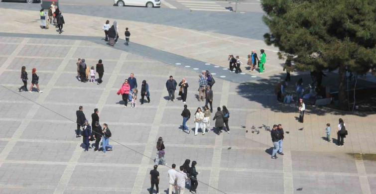 Samsun'da Hanehalkı Büyüklüğü 2,94 Kişiye Düştü