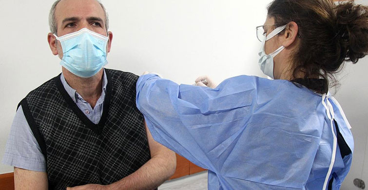 Samsun’da İftardan Sonra Aşılama Devam Ediyor