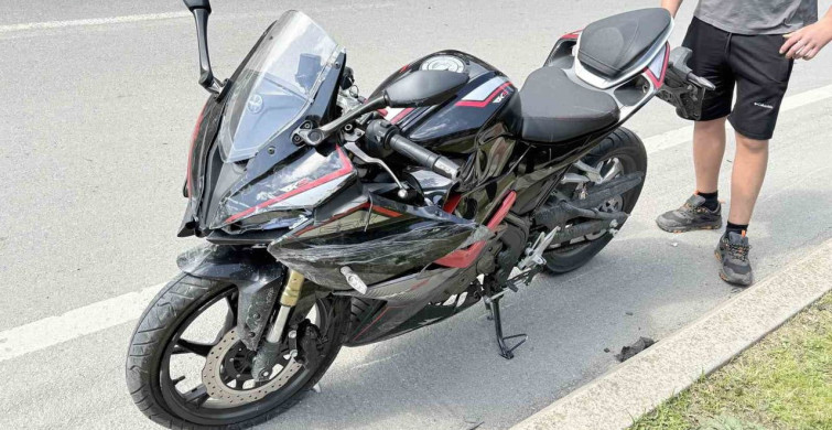 Samsun'da Motosiklet ve Otomobil Çarpıştı: 1 Yaralı