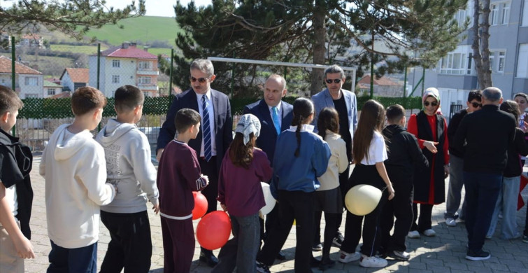 Samsun'da Öğrenciler Bayram Coşkusunu Yaşadı