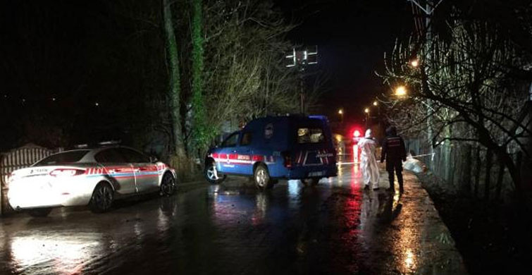 Samsun'da Otomobil Yayalara Çarptı: 1 Ölü 1 Yaralı