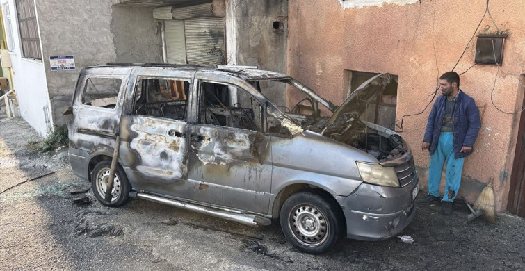 Samsun'da Park Halinde Yangın: Hafif Ticari Araç Kullanılamaz Hale Geldi