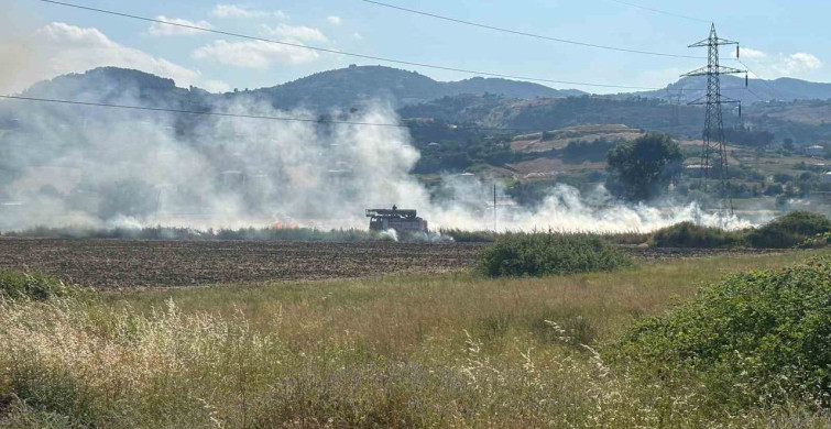 Samsun'da samanlık alanda çıkan yangın kontrol altına alındı