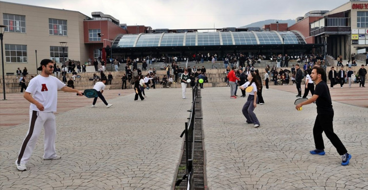 Samsun'da Teknoloji Bağımlılığına Dikkat Çeken Pickleball Etkinliği Düzenlendi