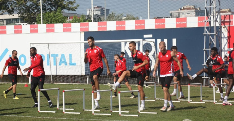 Samsunspor'un Forvet Arayışı Devam Ediyor