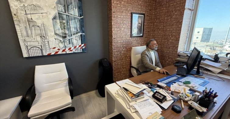 Sanatın Şifalı Eli: Göz Doktoru Prof. Dr. Murat Kaya