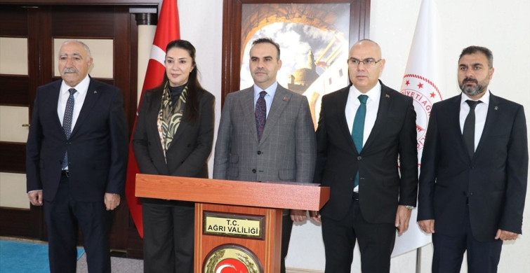 Sanayi ve Teknoloji Bakanı Kacır Ağrı'da