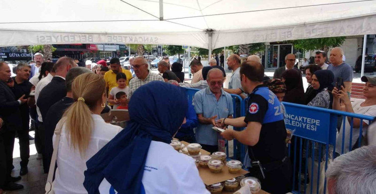 Sancaktepe'de aşure etkinliği gerçekleştirilerek dayanışma vurgulandı