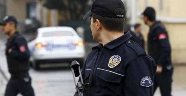 Sancaktepe'de Kavgaya Müdahale Eden Polise Saldırıya Uğradı