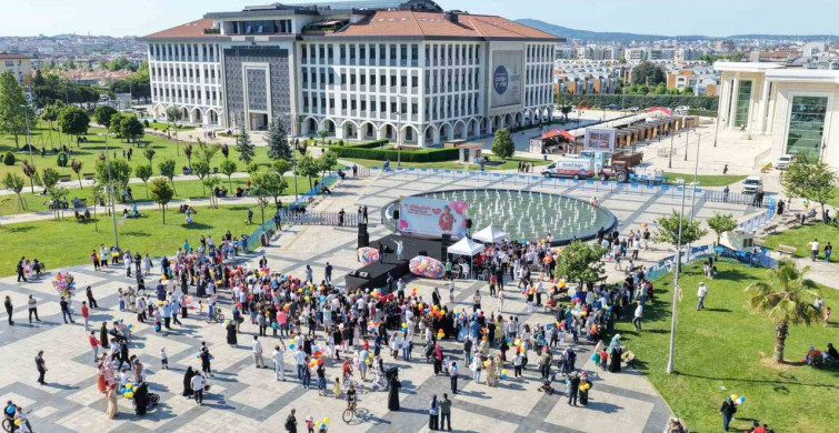 Sancaktepe'de SMA Hastası Metehan İçin Balon Etkinliği