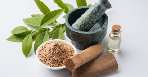 Sandal Ağacı Yağının Faydaları - Sandal Ağacı Yağı Nelere İyi Gelir?