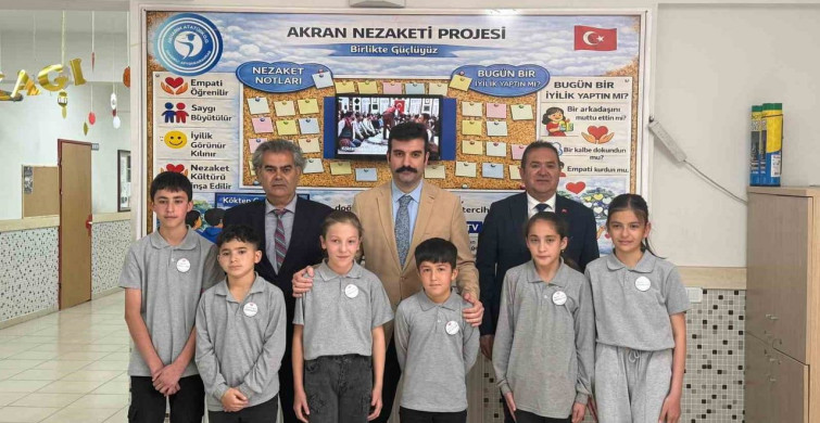 Sandıklı'da Akran Nezaketi Projesi Başlatıldı