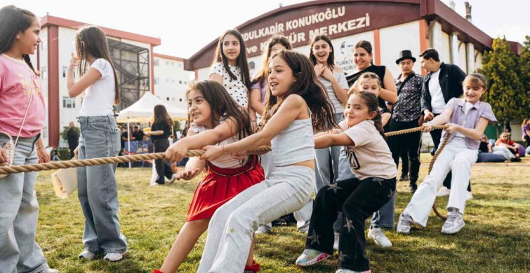 SANKO Okulları 25. Yıl Gençlik ve Bahar Festivali Gerçekleşti
