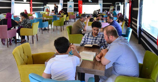 Şanlıurfa'da Açılan Millet Kıraathanesi'ne İlgi Büyük