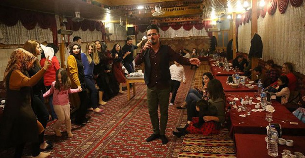 Şanlıurfa'da Guinnes Rekoru İçin Stadyumda Sıra Gecesi Düzenlenecek