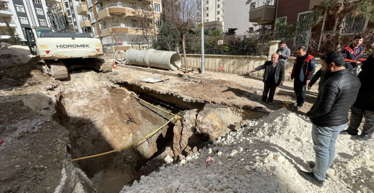 Şanlıurfa'da Kanalizasyon Çalışmaları Sırasında Göçük: 2 İşçi Yaralandı