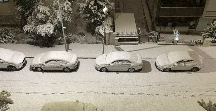 Şanlıurfa'da Kar Yağışı Etkisini Gösteriyor