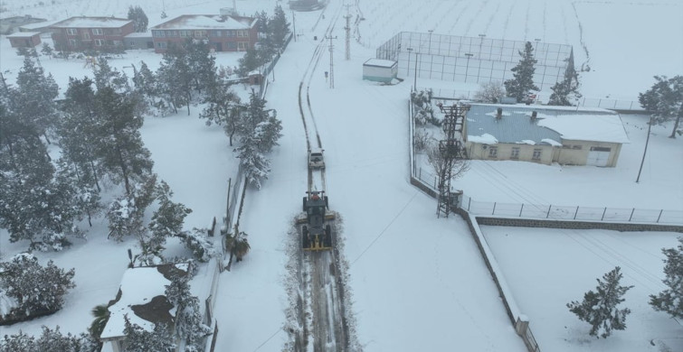 Şanlıurfa'da Karla Mücadele Çalışmaları Devam Ediyor