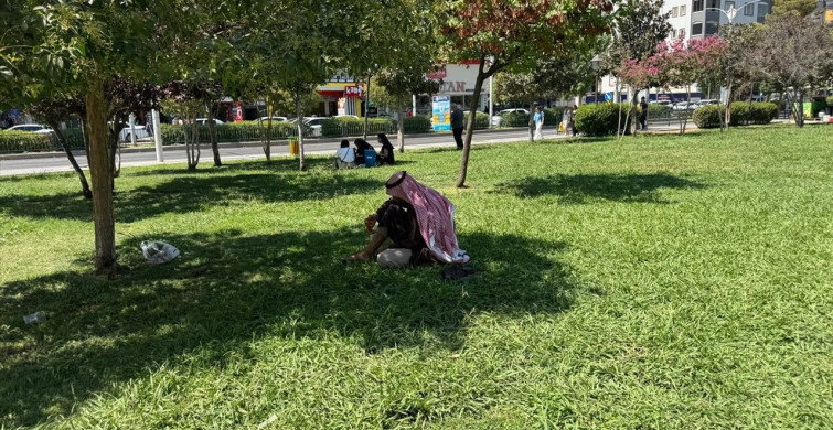 Şanlıurfa'da Kavurucu Sıcaklar Devam Ediyor