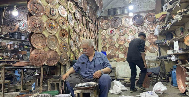 Şanlıurfa'da kaybolmaya yüz tutan bakırcılık mesleği yeniden canlandı