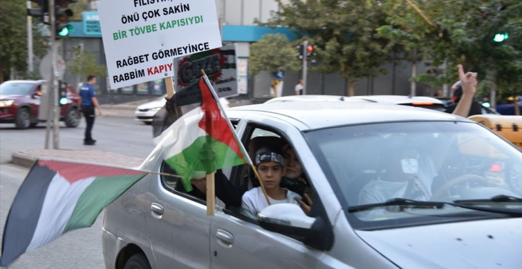 Şanlıurfa'da Küresel Sumud Filosu'na Destek Gösterisi