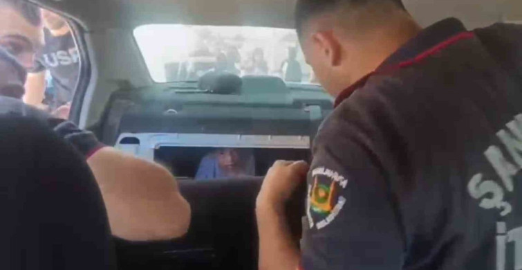 Şanlıurfa'da oyuncak merakından otomobilin bagajında sıkışan çocuk itfaiye tarafından kurtarıldı