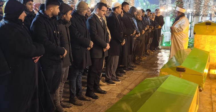 Şanlıurfa'da Sulama Kanalına Düşen Otomobilin Sürücüsü İçin Arama Çalışmalarına Ara Verildi