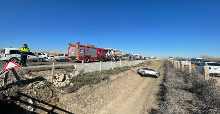 Şanlıurfa'da Trafik Kazası: Otomobil Sürücüsü Hayatını Kaybetti