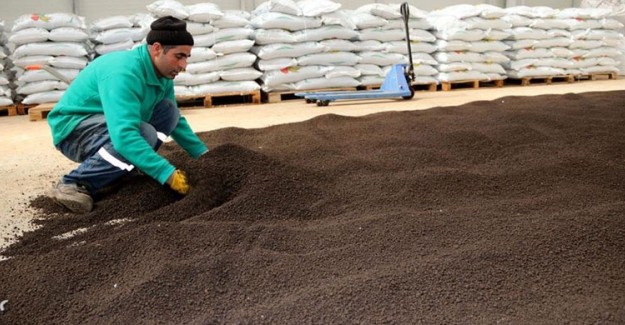 Şanlıurfa'da Üretilen Organik Gübre Yurt Dışına Satılıyor