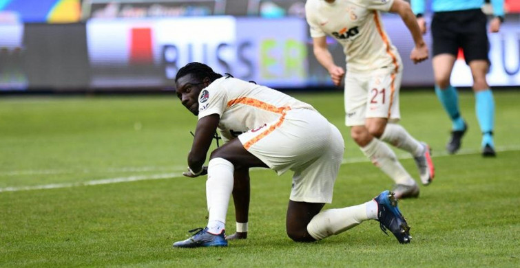 Şansal Büyüka, Galatasaray'da Bafetimbi Gomis'in yarı emekli gibi futbol oynadığını söyledi