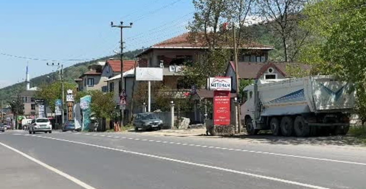 Sapanca'da Çöp Kamyonu Kazası: 31 Yaşındaki Kadın Hayatını Kaybetti