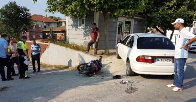 Sapanca'da Trafik Kazası: 2 Yaralı