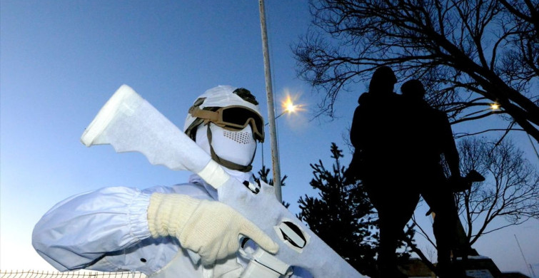 Sarıkamış Şehitleri Anıldı: Meşaleli Nöbet ve Yürüyüş Düzenlendi