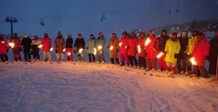 Sarıkamış'ta Meşaleli Kayak ile Anma Etkinliği