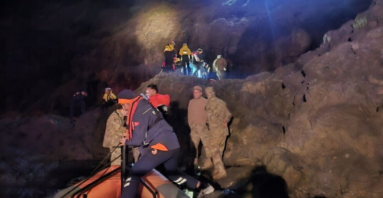 Sarıyer'de Kayalıklardan Düşen Kişi Kurtarıldı
