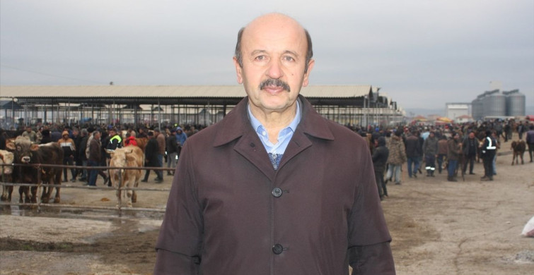 Şarkışla Canlı Hayvan Pazarı Yeniden Faaliyete Geçti