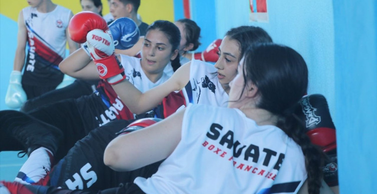 Savate Branşında Lisanslı Sporcu Sayısı Hızla Artıyor