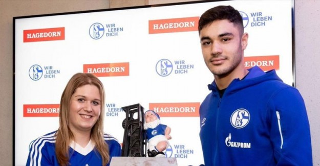 Schalke'de Kasım Ayının En İyi Oyuncusu: Ozan Kabak