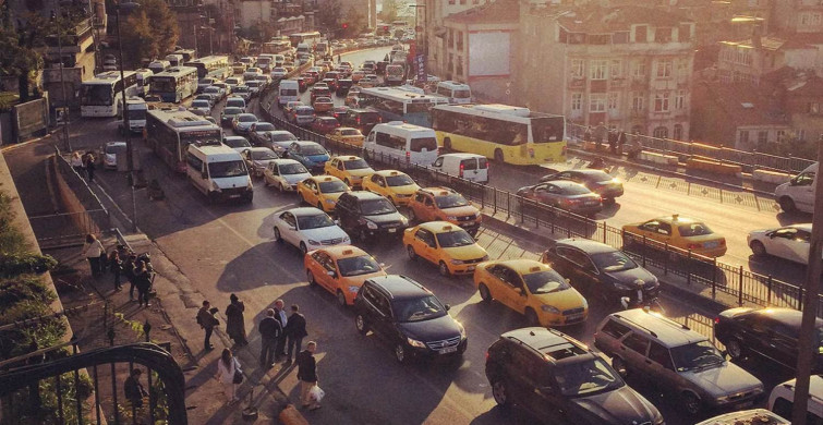 Scooter kullanıcıları için yeni düzenleme yapıldı: Akşam saatlerinde reklektif giysiler giymek zorunlu olacak