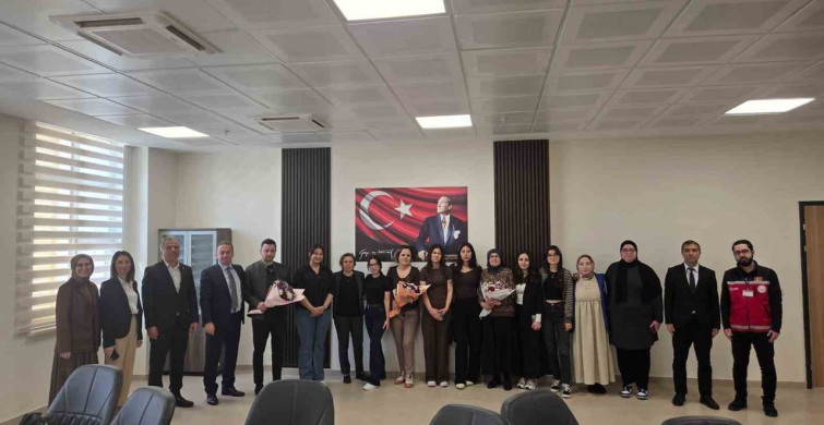 Şehit Anneleri ve Gençler 'Ana Ocağı' Projesinde Bir Araya Geldi