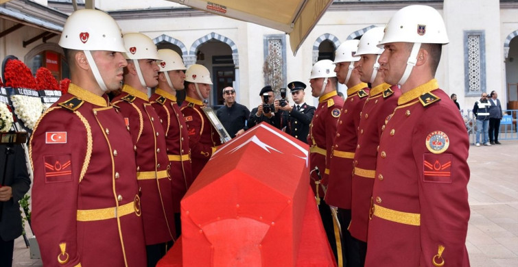 Şehit Jandarma Uzman Çavuş Arif Özdemir Kırıkkale'de Ebedi Uğurlandı