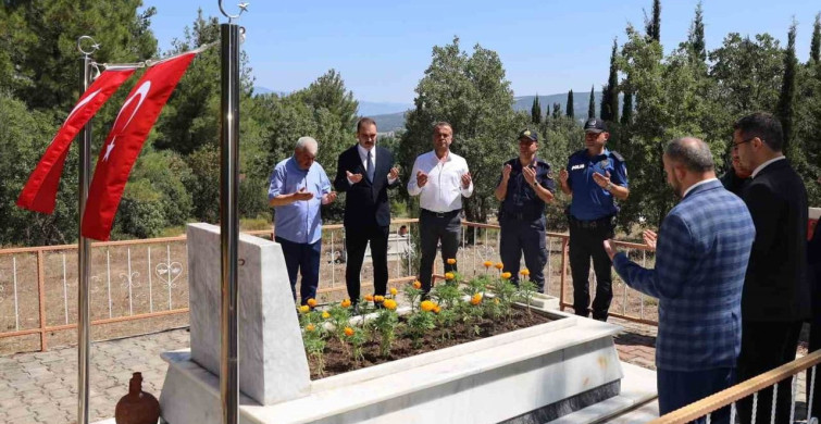 Şehit jandarma uzman çavuş ceylan kabri başında anıldı