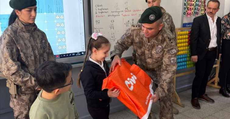 Şehit Polis Kızına Doğum Günü Sürprizi