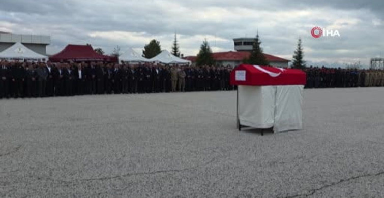 Şehit Polis Memuru Emrah Koç'un Cenazesi Van'a Getirildi