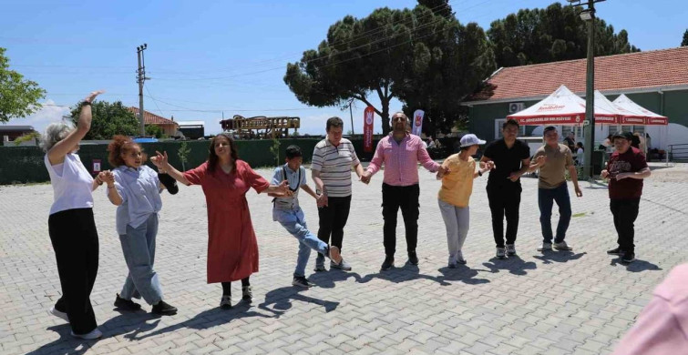 Şehzadeler Belediyesi'nden Anlamlı Engelsiz Yaşam Etkinliği