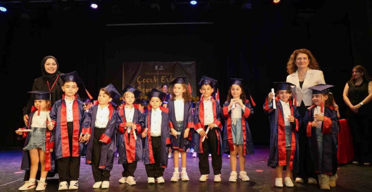 Şehzadeler’de miniklerin mezuniyet heyecanı