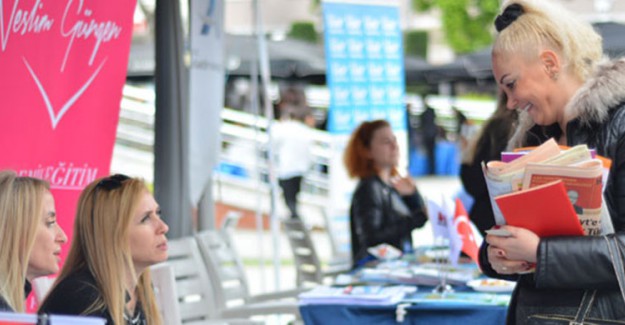Sektör Temsilcileri İstanbul Aydın Üniversitesi'nde Öğrencilerle Buluştu