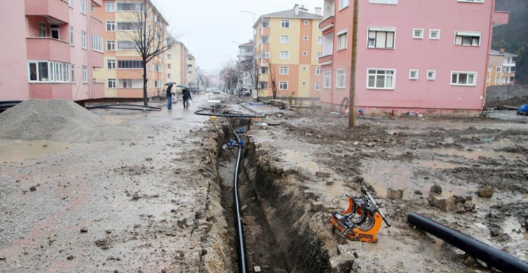 Sel Felaketi Yaşayan Kastamonu Bozkurt 6 Ayda Şantiyeye Döndü! Yaza Yetiştirilmeye Çalışılıyor