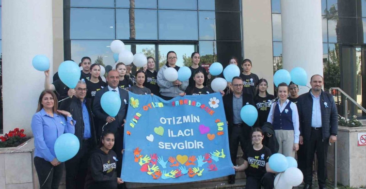 Selçuk'ta Otizm Farkındalık Etkinliği Düzenlendi